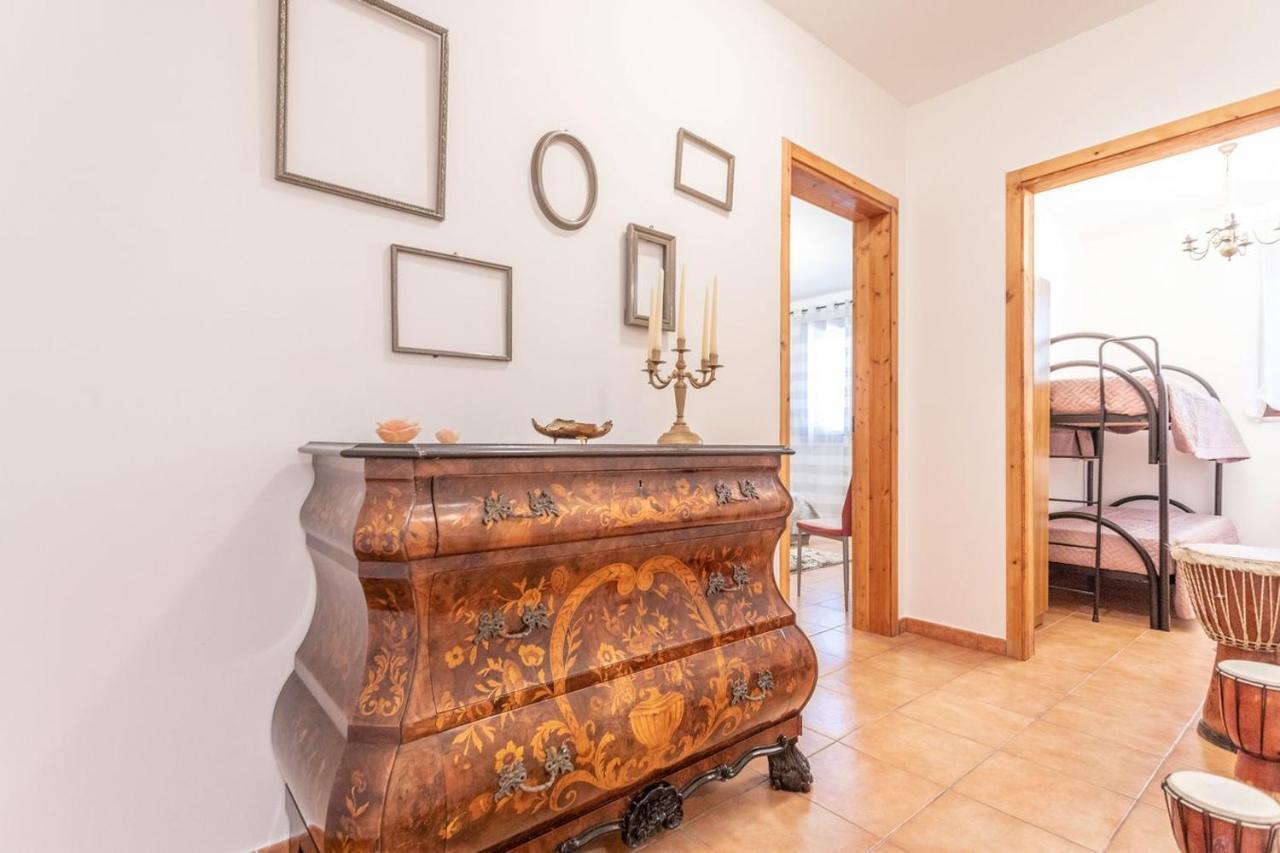 Villa Stracca Con Ampio Spazio Esterno Capilungo Exterior foto
